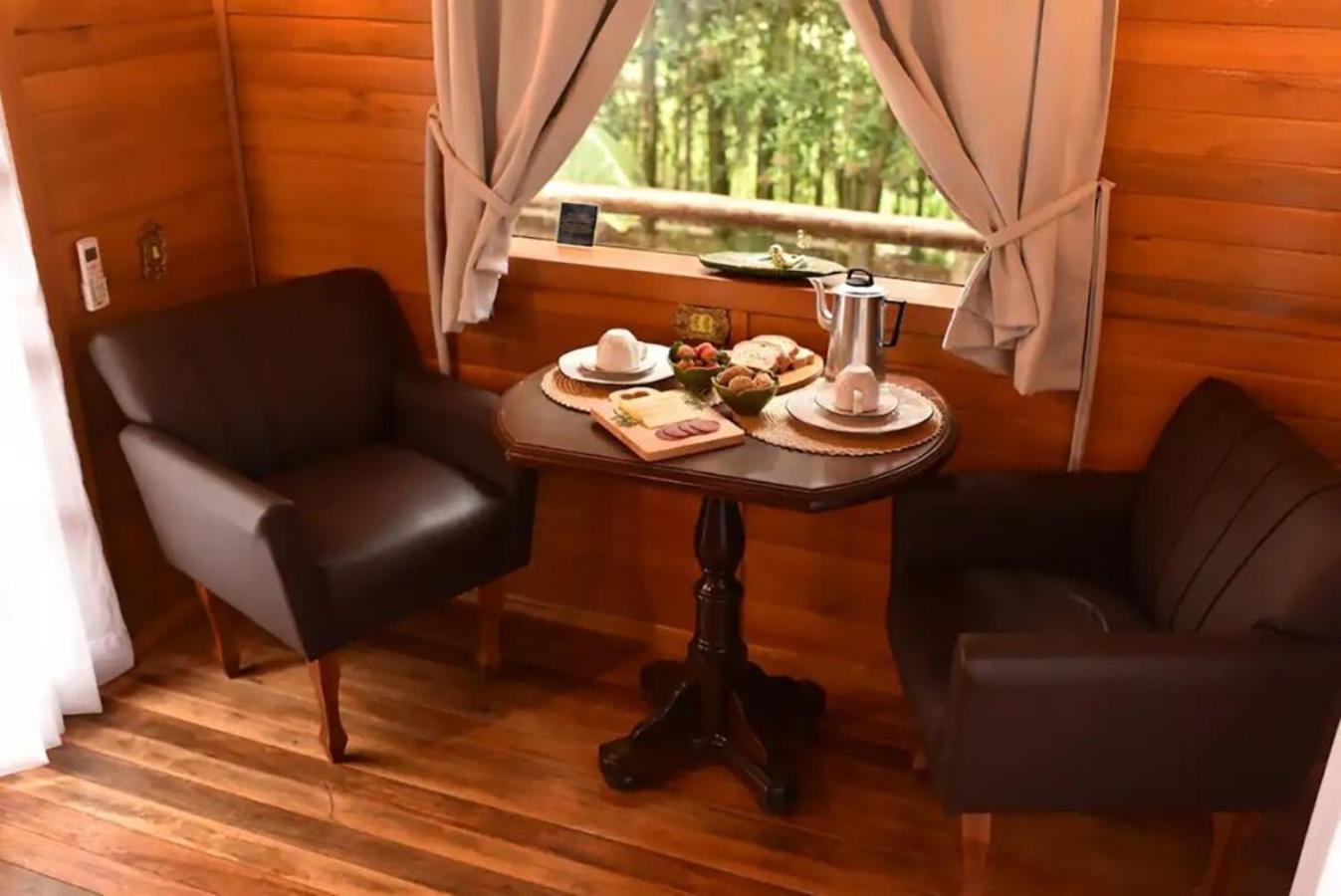 Casa Na Arvore Com Hidro, Piscina, Trilha, Cavalo 벤투곤살베스 외부 사진